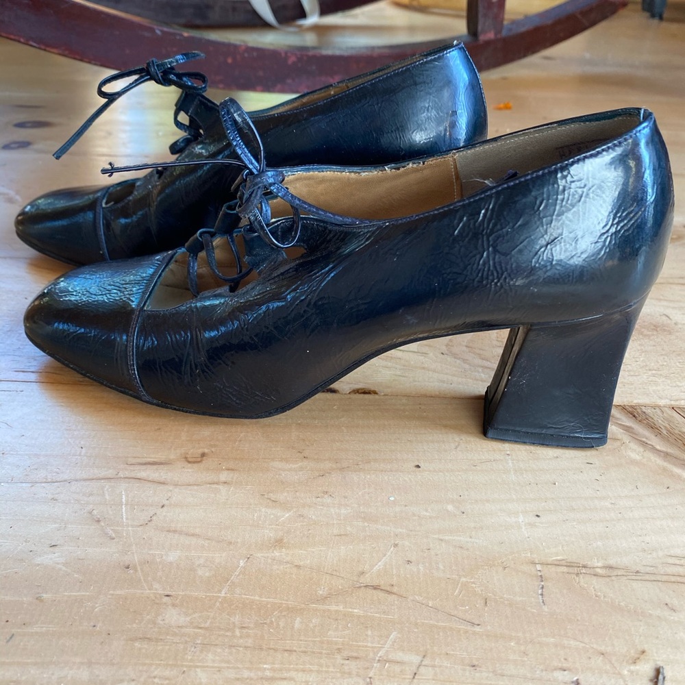 Balenciaga - Vintage 1960s Pumps
